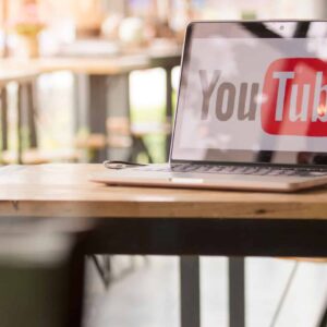 The new test adds links to keywords