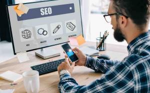 Presentation of marketing strategies for companies to invest