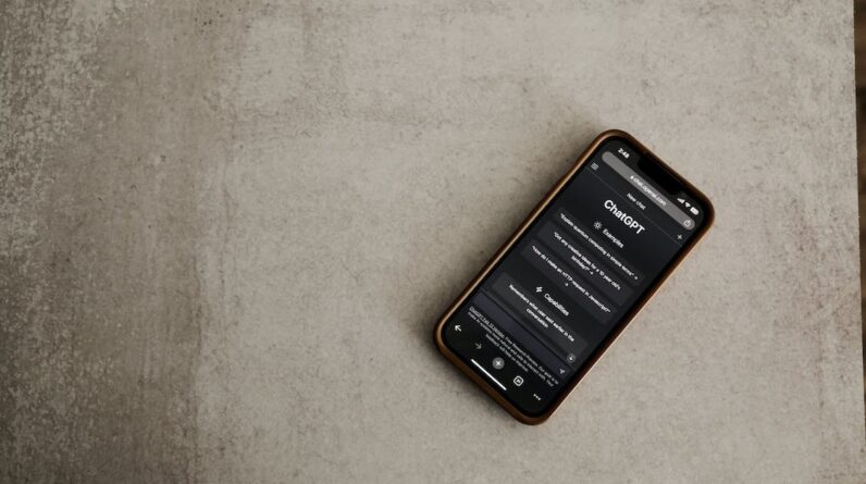 Can ChatGPT Analyze Documents