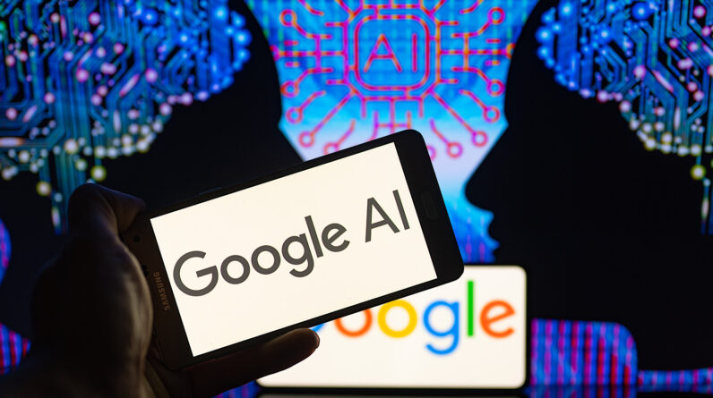 Google calls for a public debate on the use of AI in web content