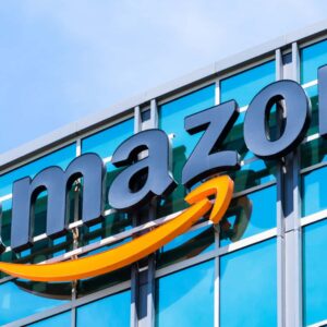 Amazon launches new search functions on mobile to rival Google