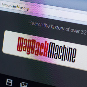 Google removes cached site links, pushing users to the Wayback Machine