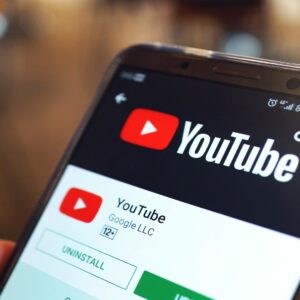 YouTube provides instructions on when to post content to increase reach