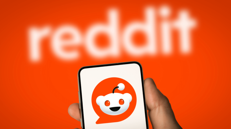 How the Google-Reddit Partnership Affects Brand Management