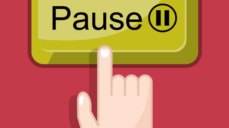 Google Ads to automatically pause keywords with little activity